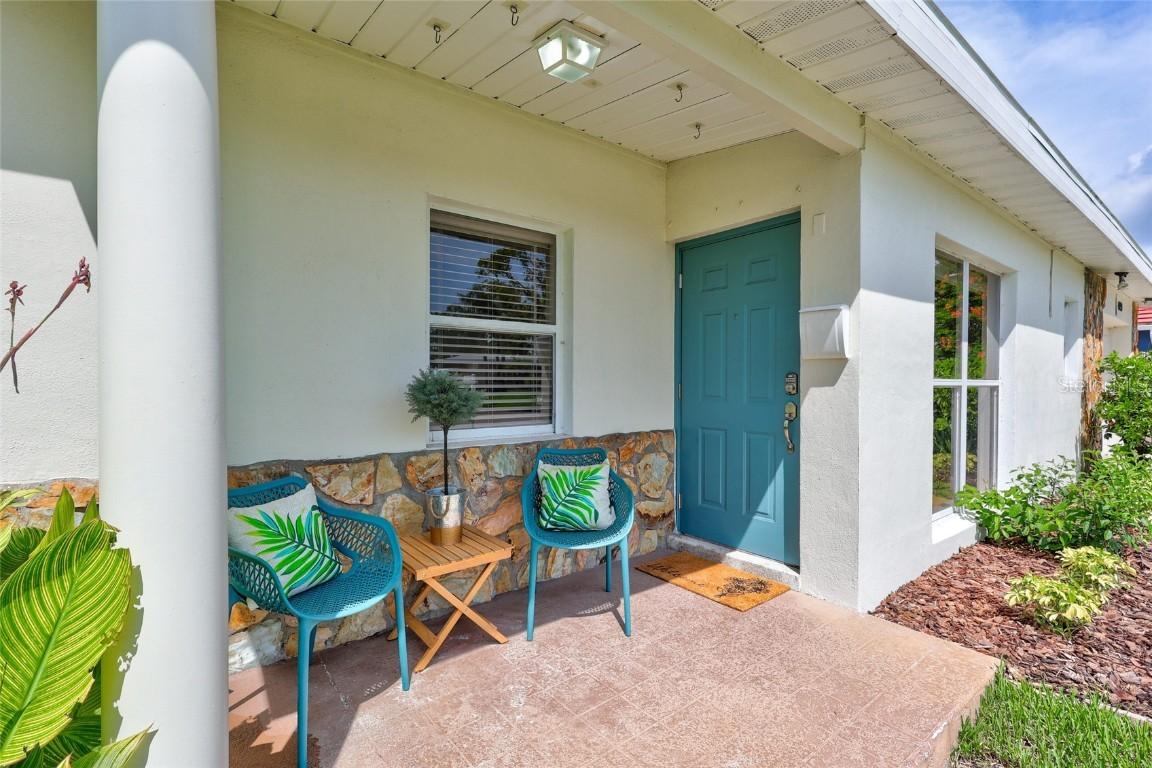4099 Pompano Dr., St Petersburg, FL 33705