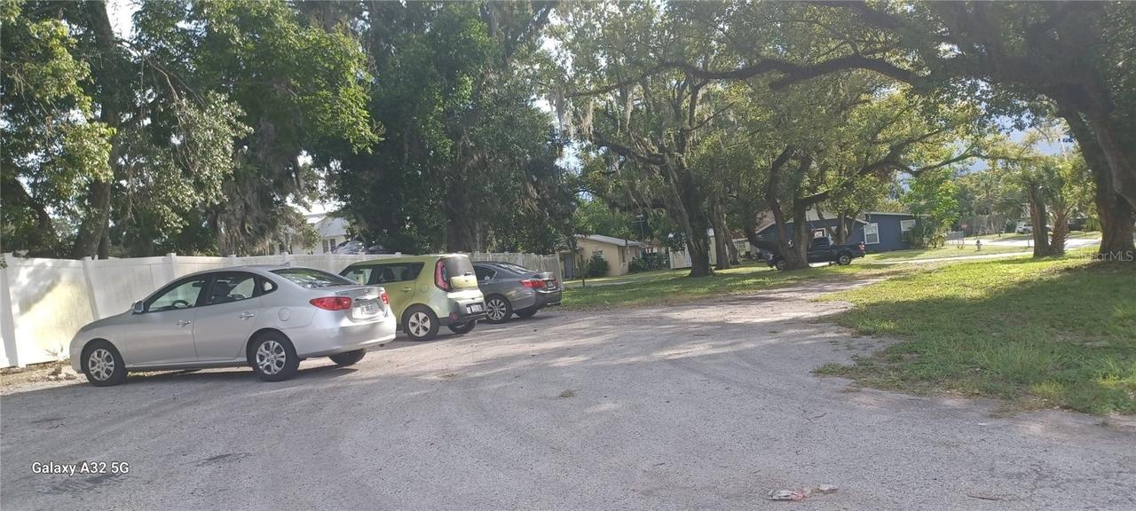 5312 6th St., Zephyrhills, FL 33542