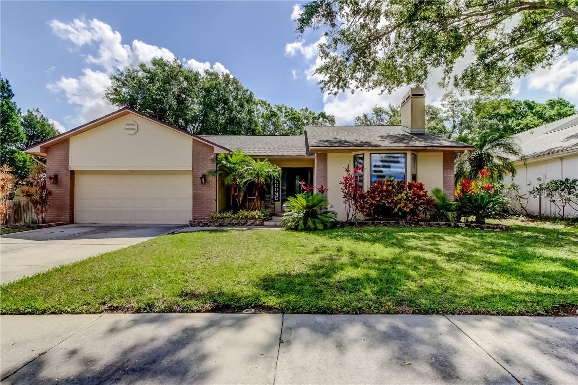 3410 Briarwood Ln., Safety Harbor, FL 34695