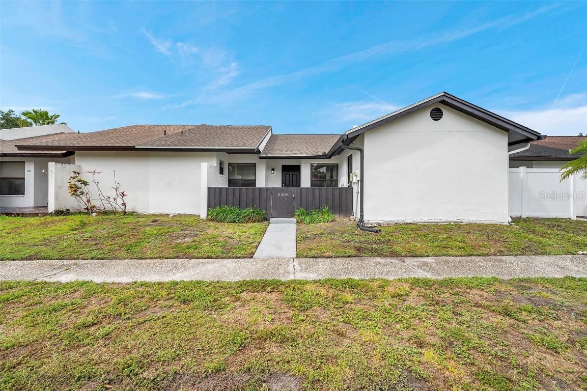 5306 Marlwood Ct., Tampa, FL 33624