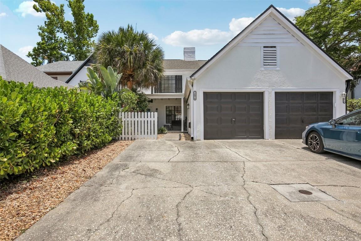 16076 Dawnview Dr., Tampa, FL 33624