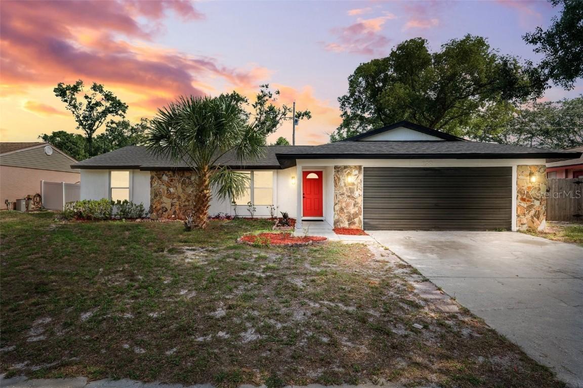 622 Cedar Grove Dr., Brandon, FL 33511
