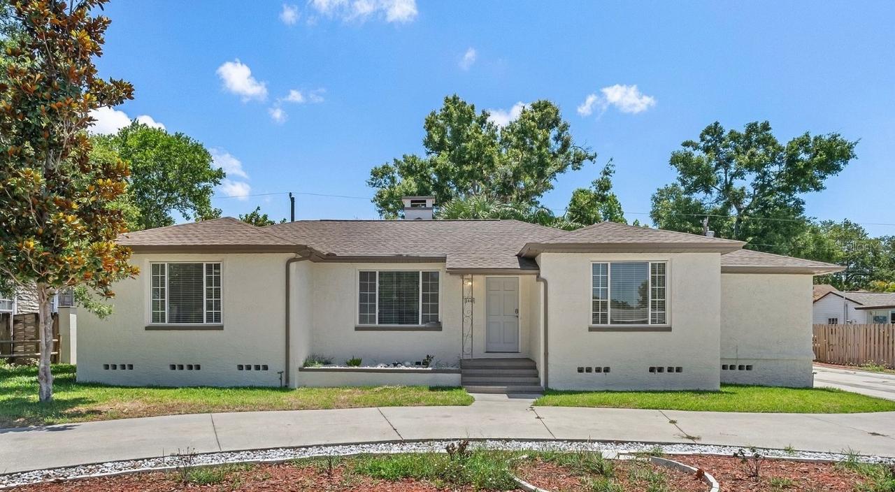 2449 16th St., St Petersburg, FL 33704