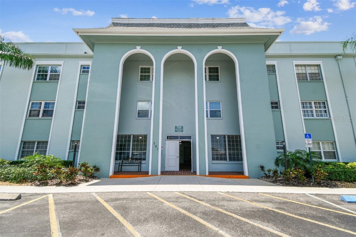 701 Poinsettia Rd. #340, Belleair, FL 33756