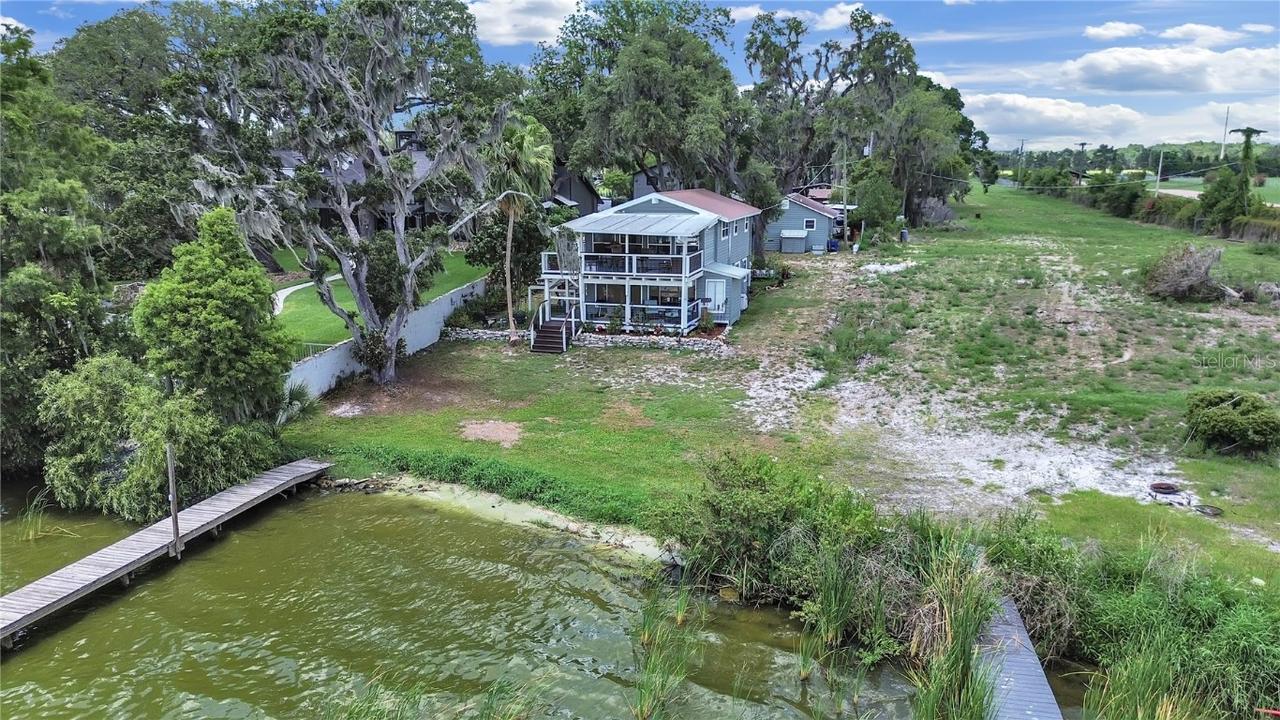 11337 Knights Griffin Rd Rd., Thonotosassa, FL 33592