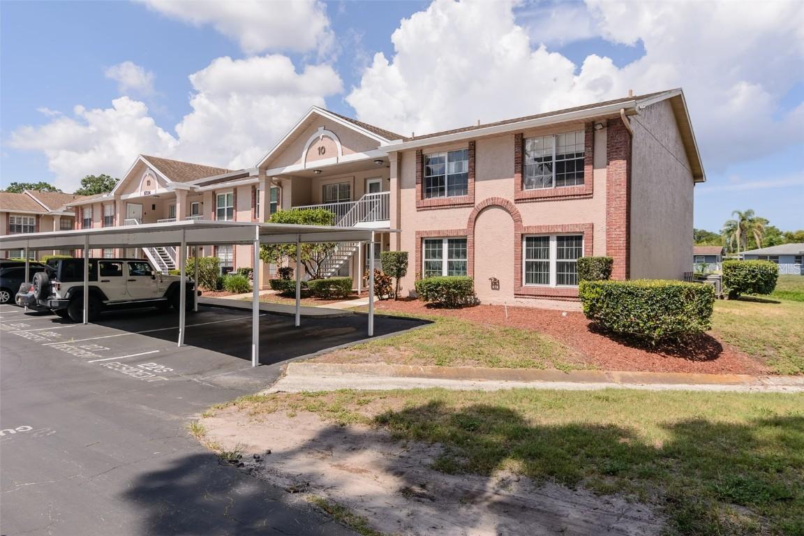 6334 Spring Flower Dr. #24, New Port Richey, FL 34653