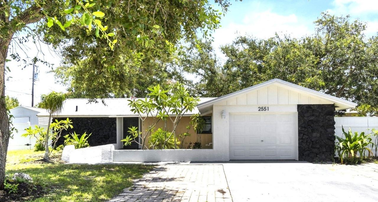 2551 12th St., Englewood, FL 34224
