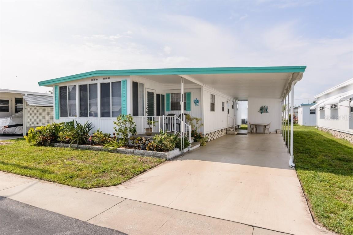 1500 County Road 1 #209, Dunedin, FL 34698