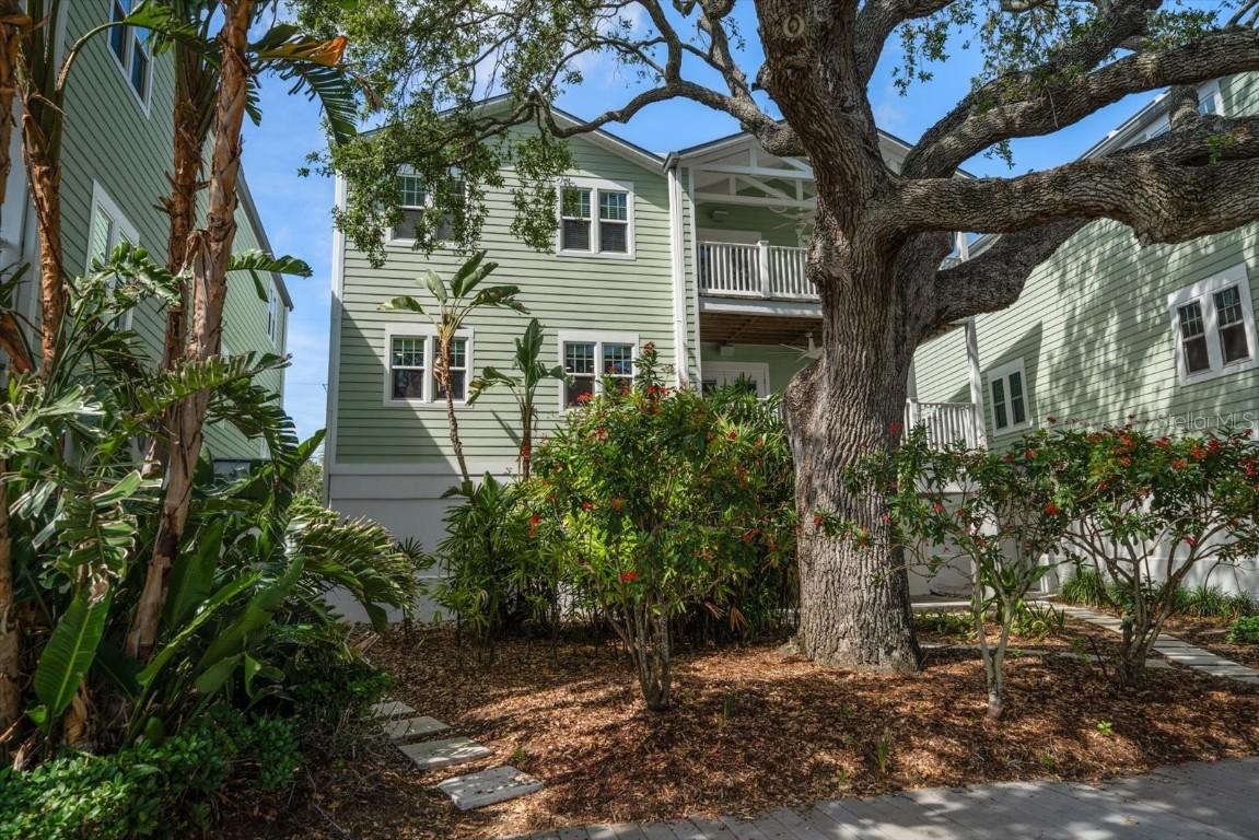 215 18th Ave., Indian Rocks Beach, FL 33785