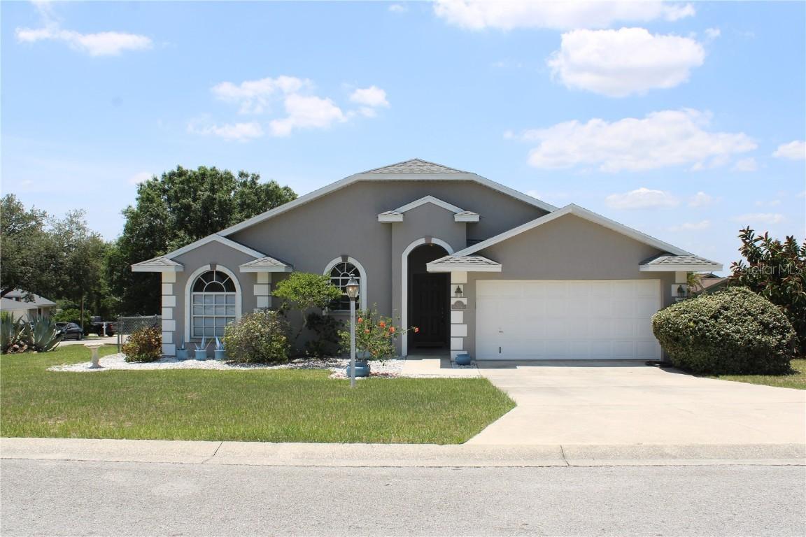 938 Oxford Way, Lake Wales, FL 33853