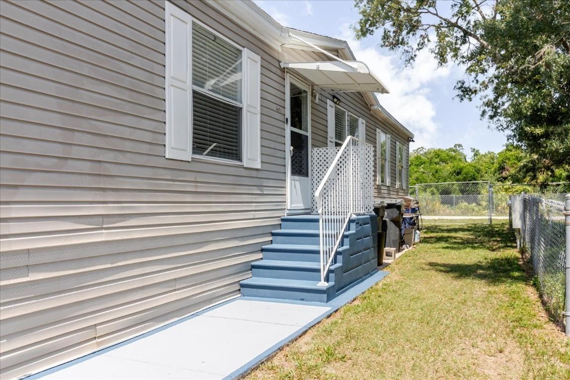 8471 Fantasia Park Way, Riverview, FL 33578