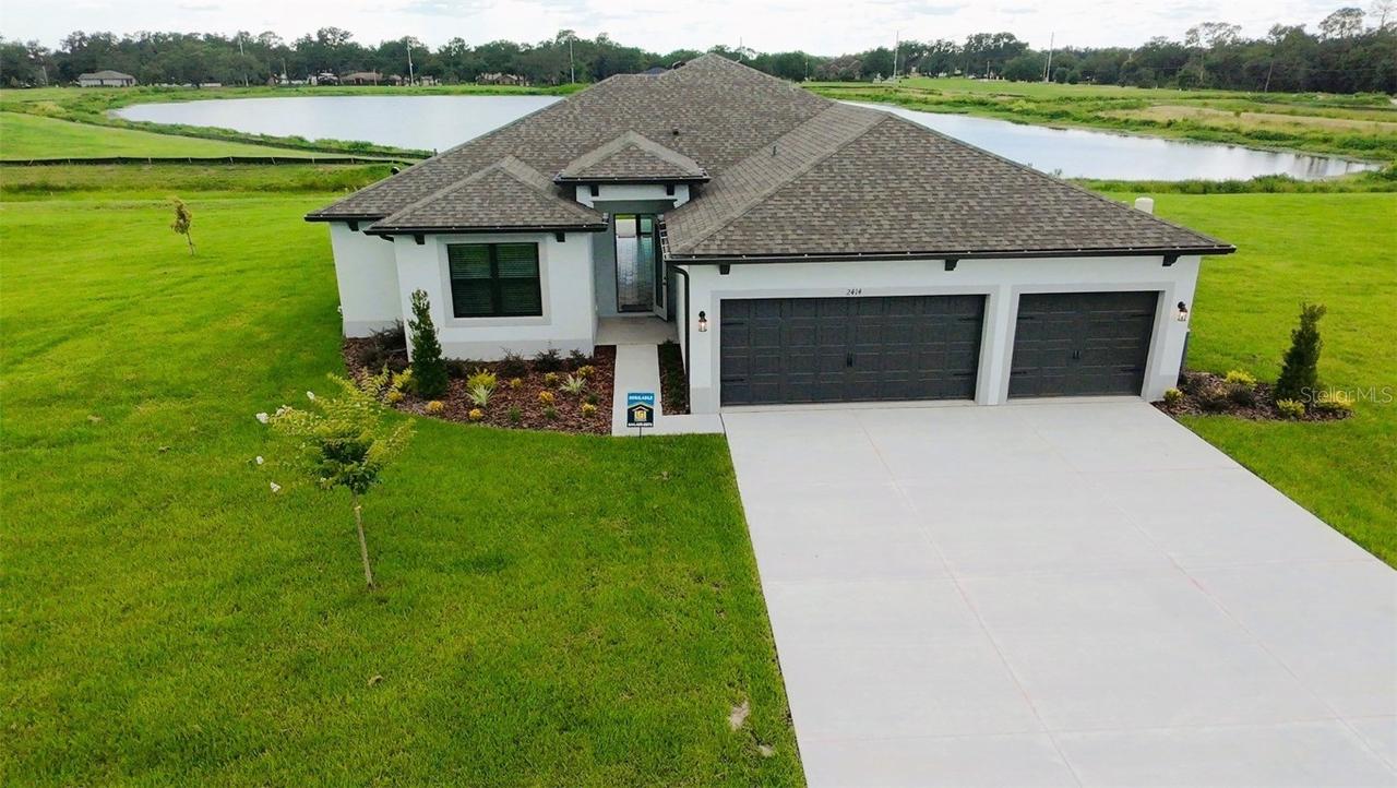2414 Hiers Rd., Dover, FL 33527
