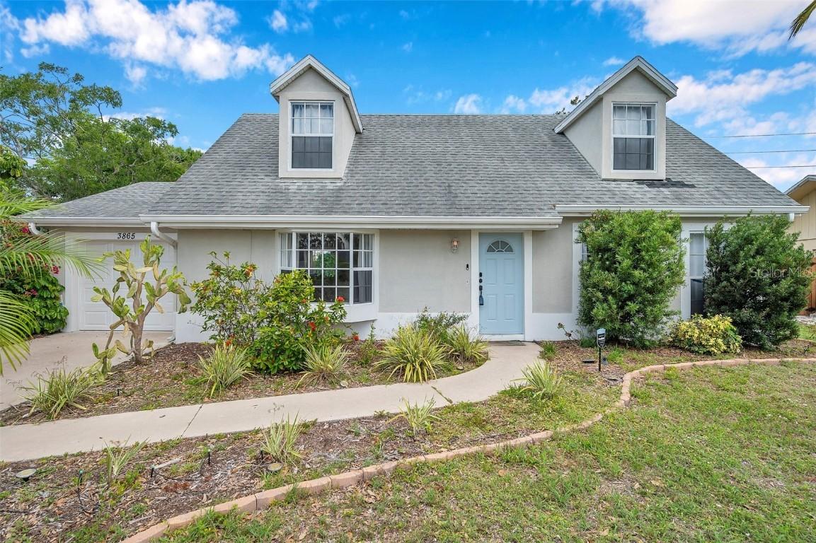 3865 Gatewood Dr., Sarasota, FL 34232