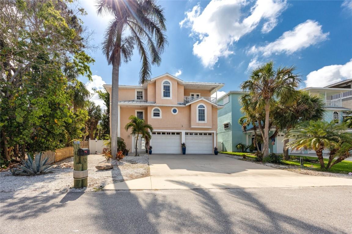 405 8th Ave., Tierra Verde, FL 33715