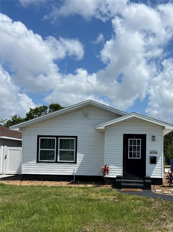 3859 9th Ave., St Petersburg, FL 33711