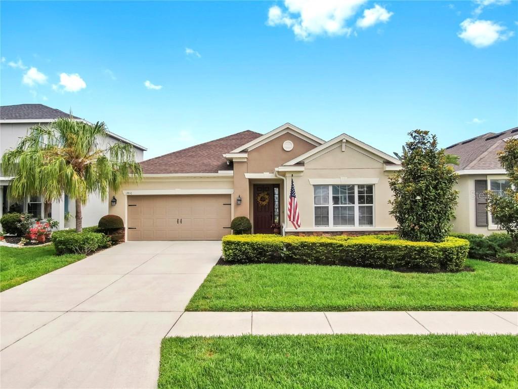 17610 Buckingham Garden Dr., Lithia, FL 33547