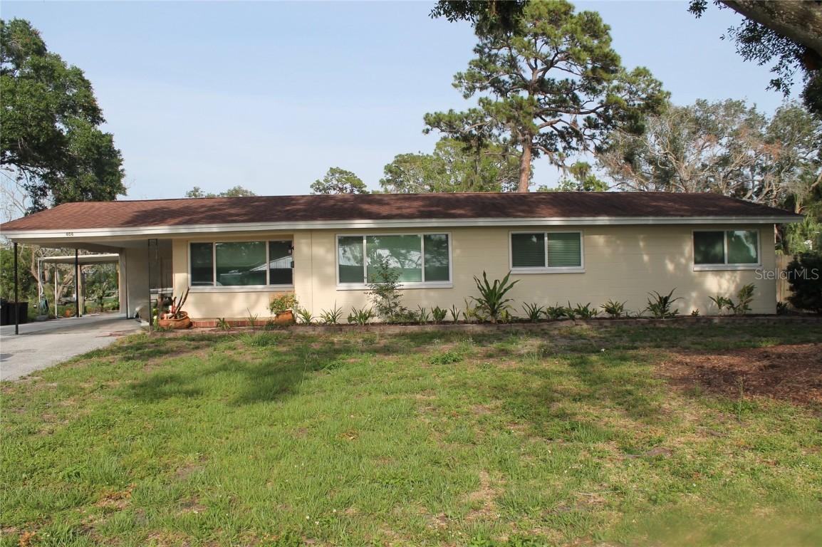 406 2nd St., Ruskin, FL 33570