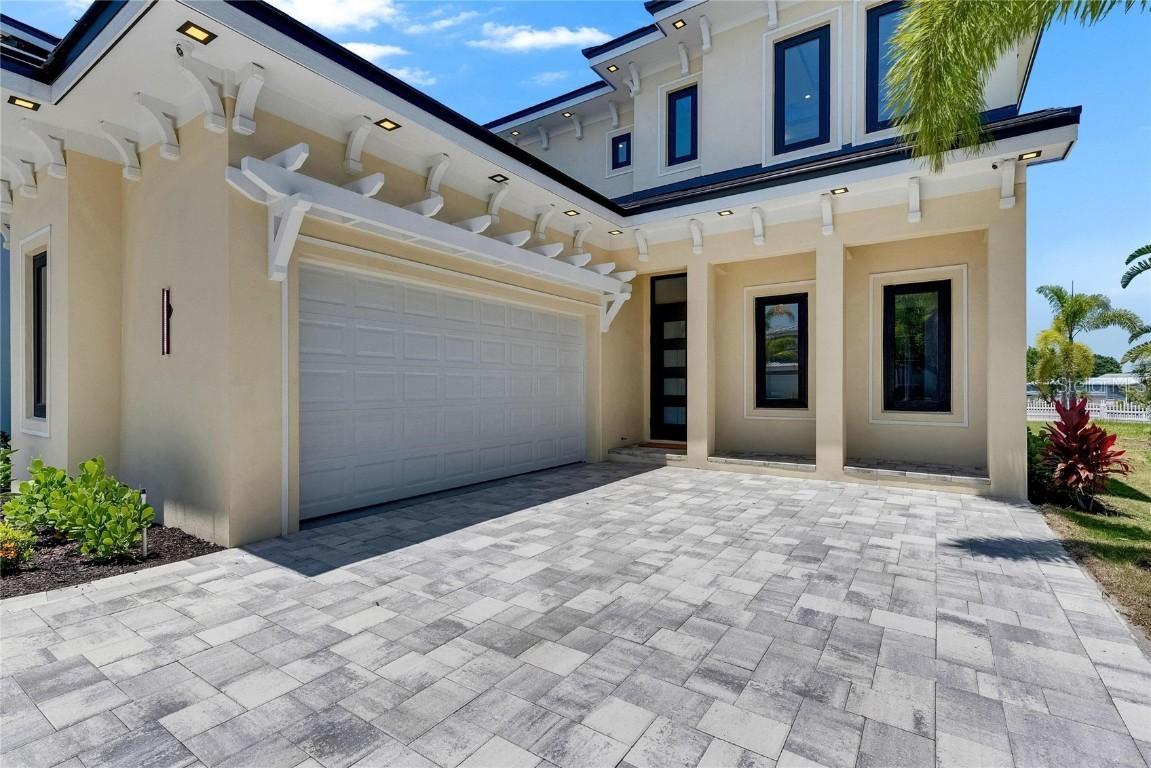 6522 Simone Shores Cir., Apollo Beach, FL 33572
