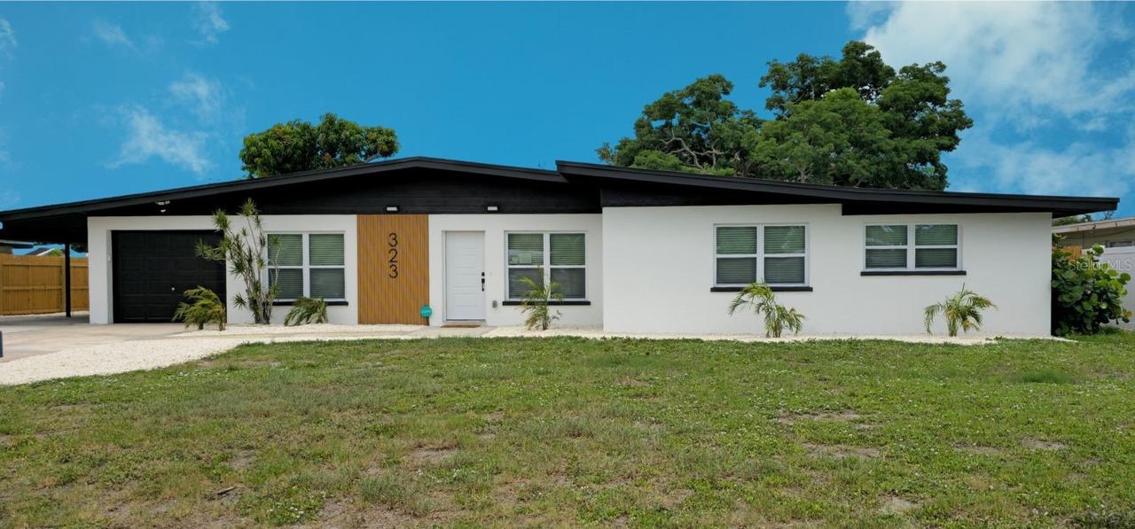 323 48th St., Bradenton, FL 34209