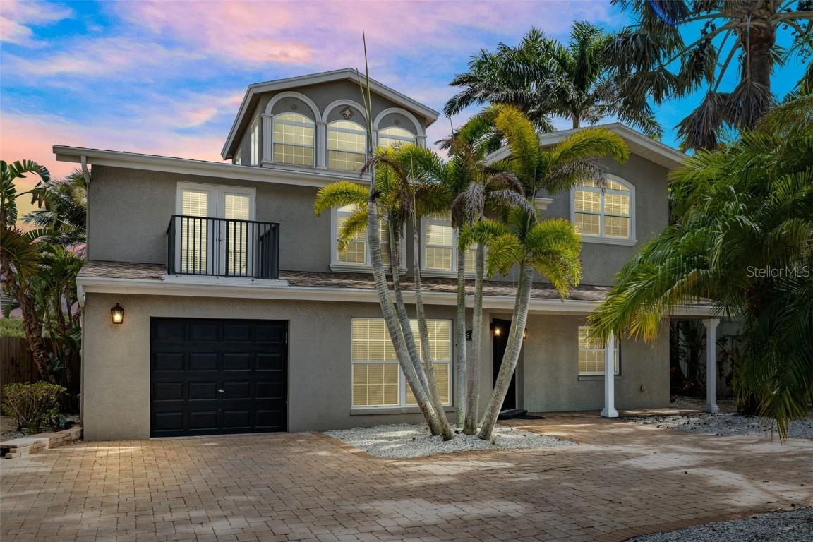 803 Harbor Dr., Belleair Beach, FL 33786