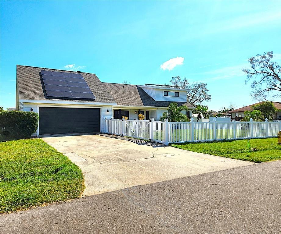 1608 20th Ave., Palmetto, FL 34221