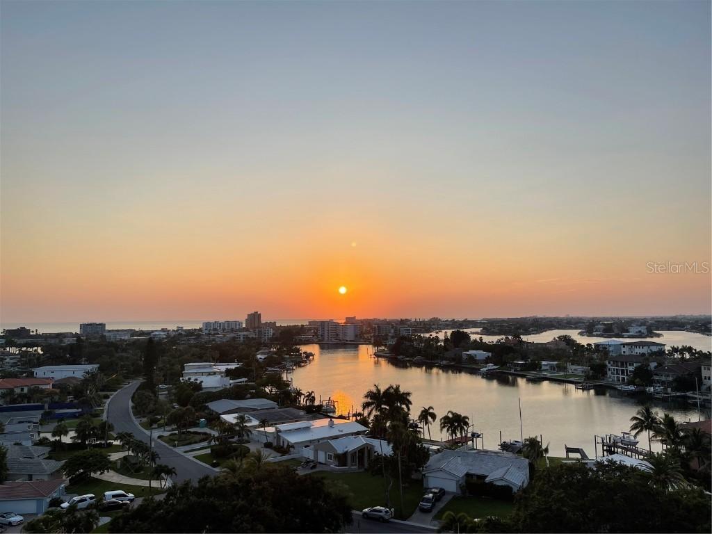 10355 Paradise Blvd. #1003, Treasure Island, FL 33706