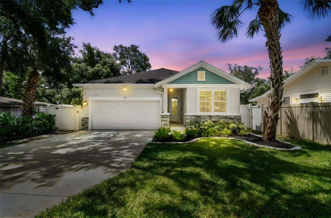 527 Bay St., Dunedin, FL 34698