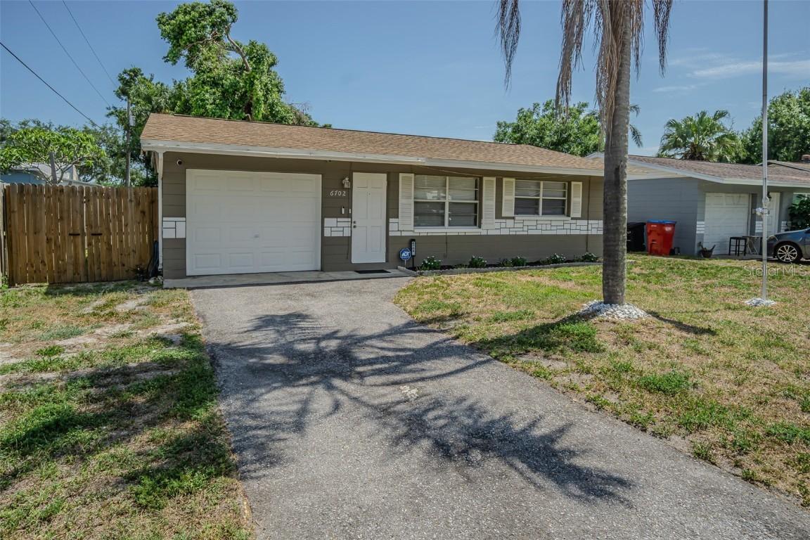 6702 49th Ave., St Petersburg, FL 33709