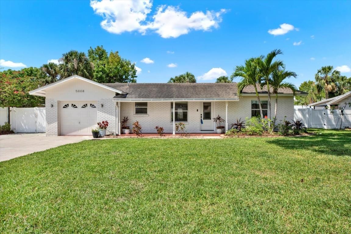 5008 Stolls Ave., Tampa, FL 33615