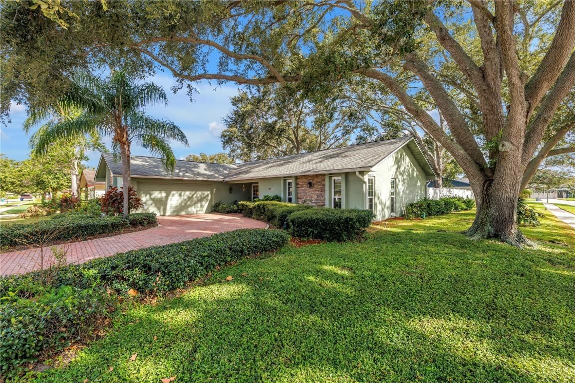 9611 107th Ave., Largo, FL 33773