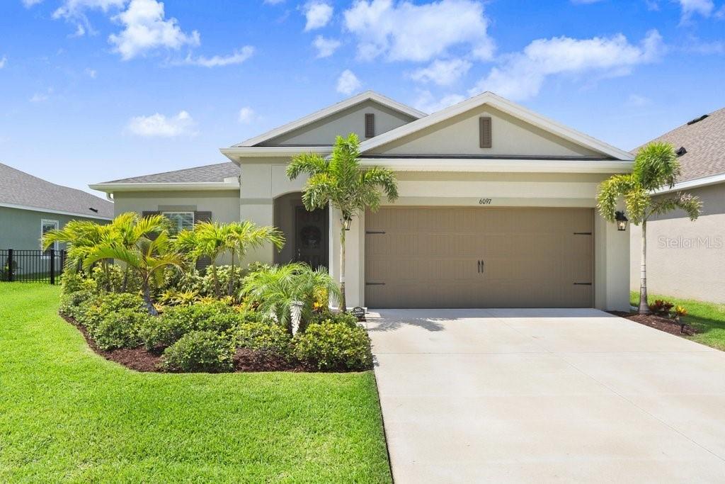 6097 Golden Nettle Dr., Apollo Beach, FL 33572