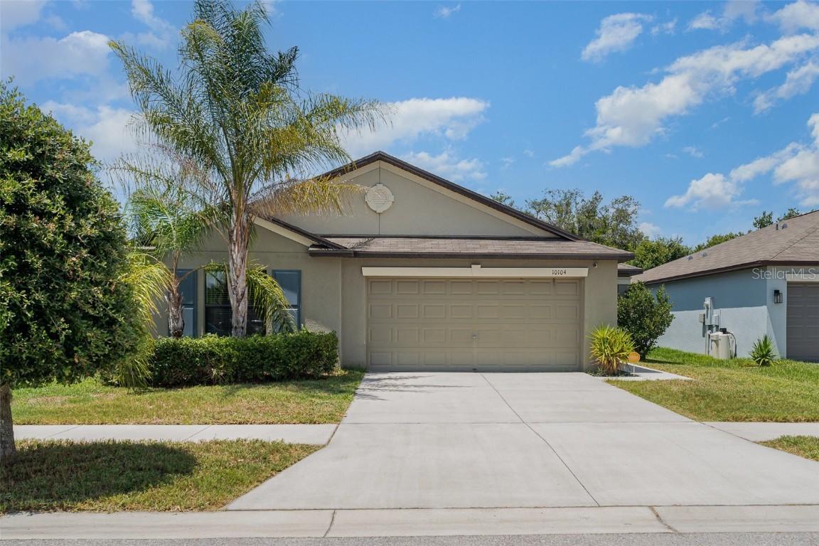 10104 Carloway Hills Dr., Wimauma, FL 33598