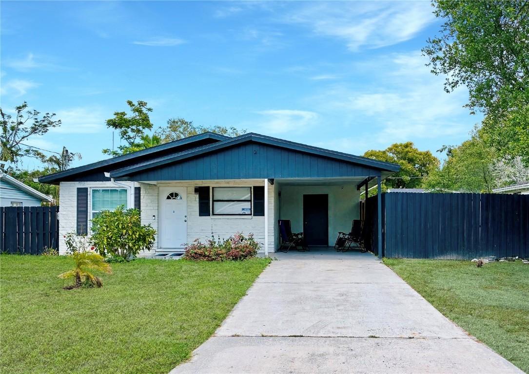 2606 E 97th Ave., Tampa, FL 33612