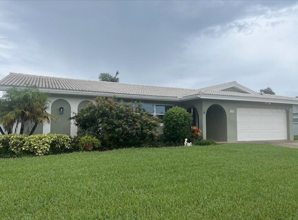 13000 90th Ave., Seminole, FL 33776