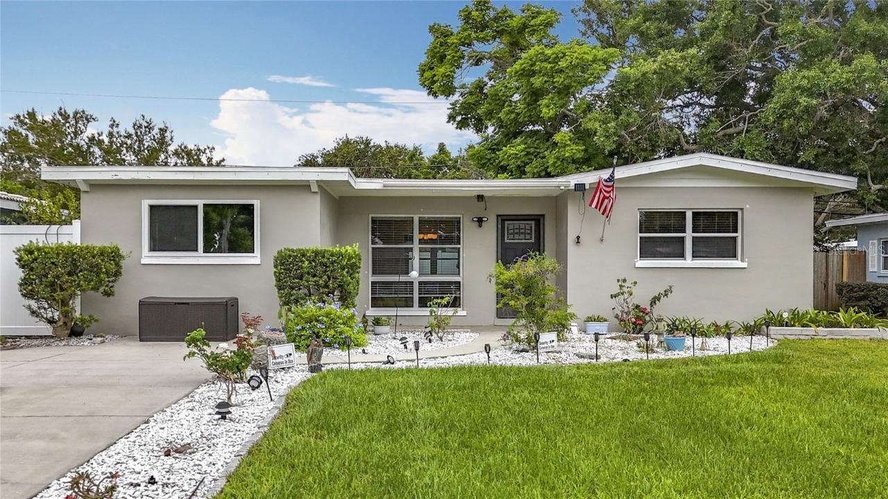 1921 Ridgewood Dr., Clearwater, FL 33763