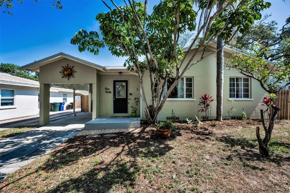 420 Roanoke St., Dunedin, FL 34698