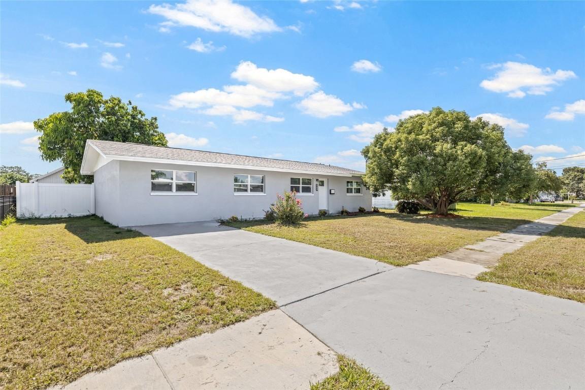 5817 Liverpool Dr., Tampa, FL 33615