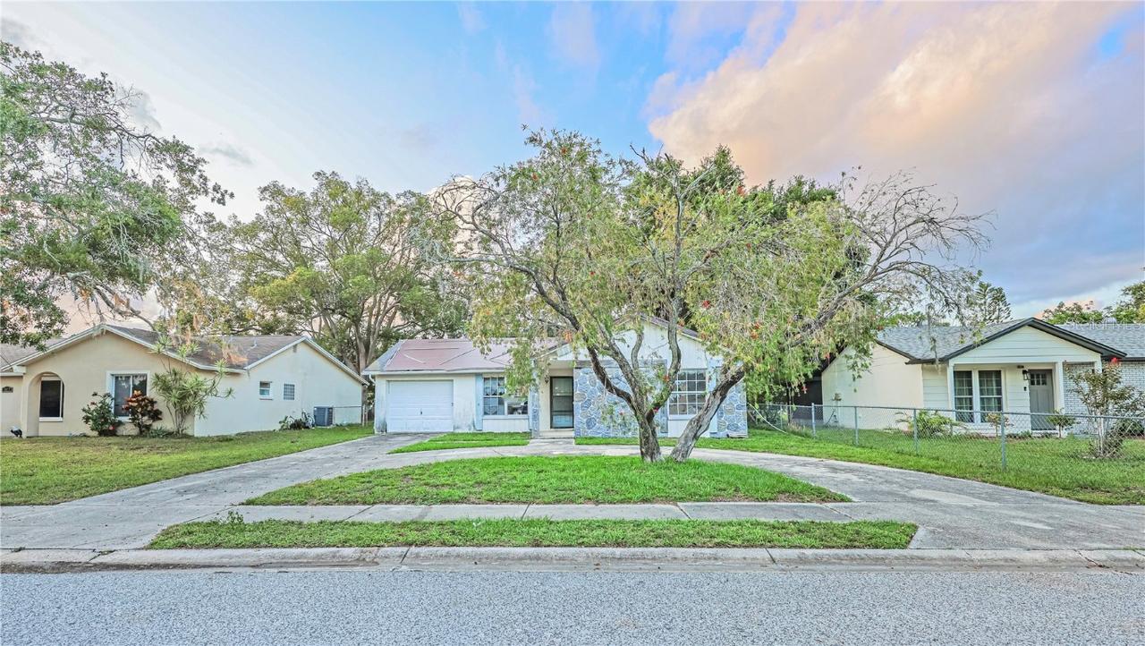 7033 Wentworth Way, New Port Richey, FL 34655