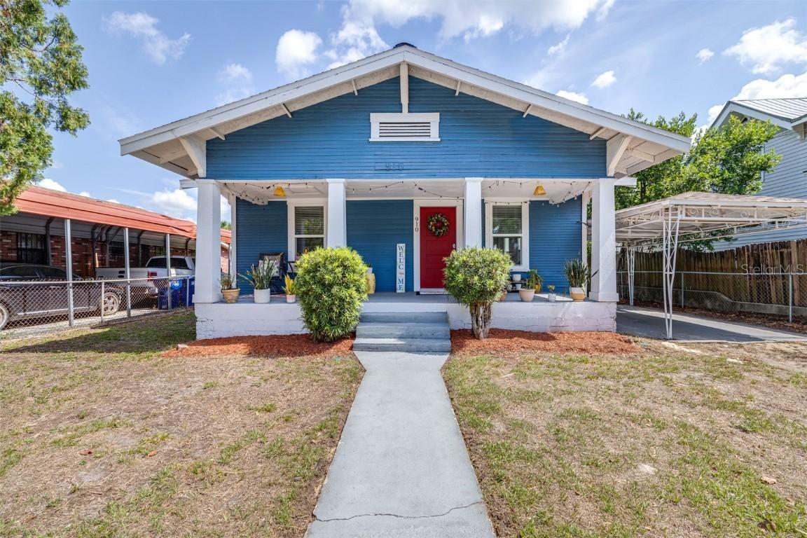 910 E Chelsea St., Tampa, FL 33603