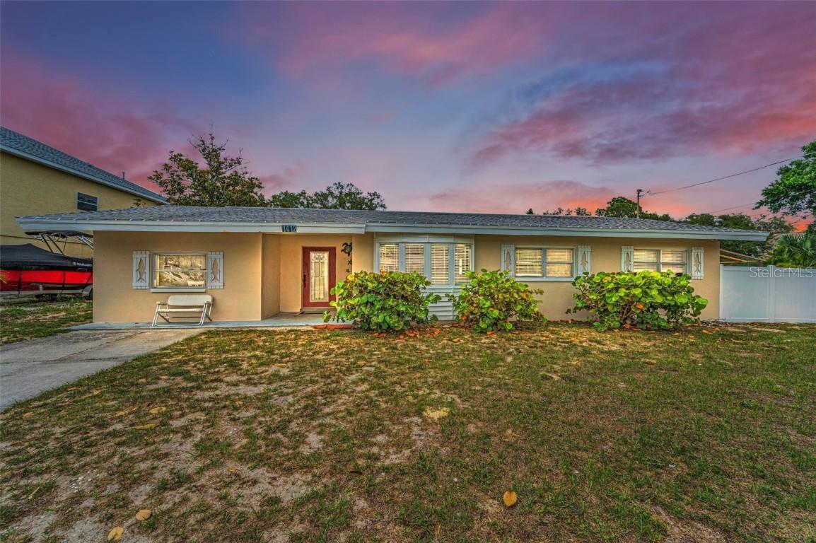 1412 Coburn Dr., Tarpon Springs, FL 34689