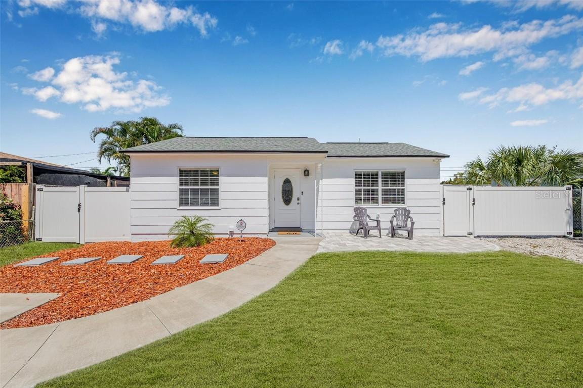 812 60th St., Gulfport, FL 33707