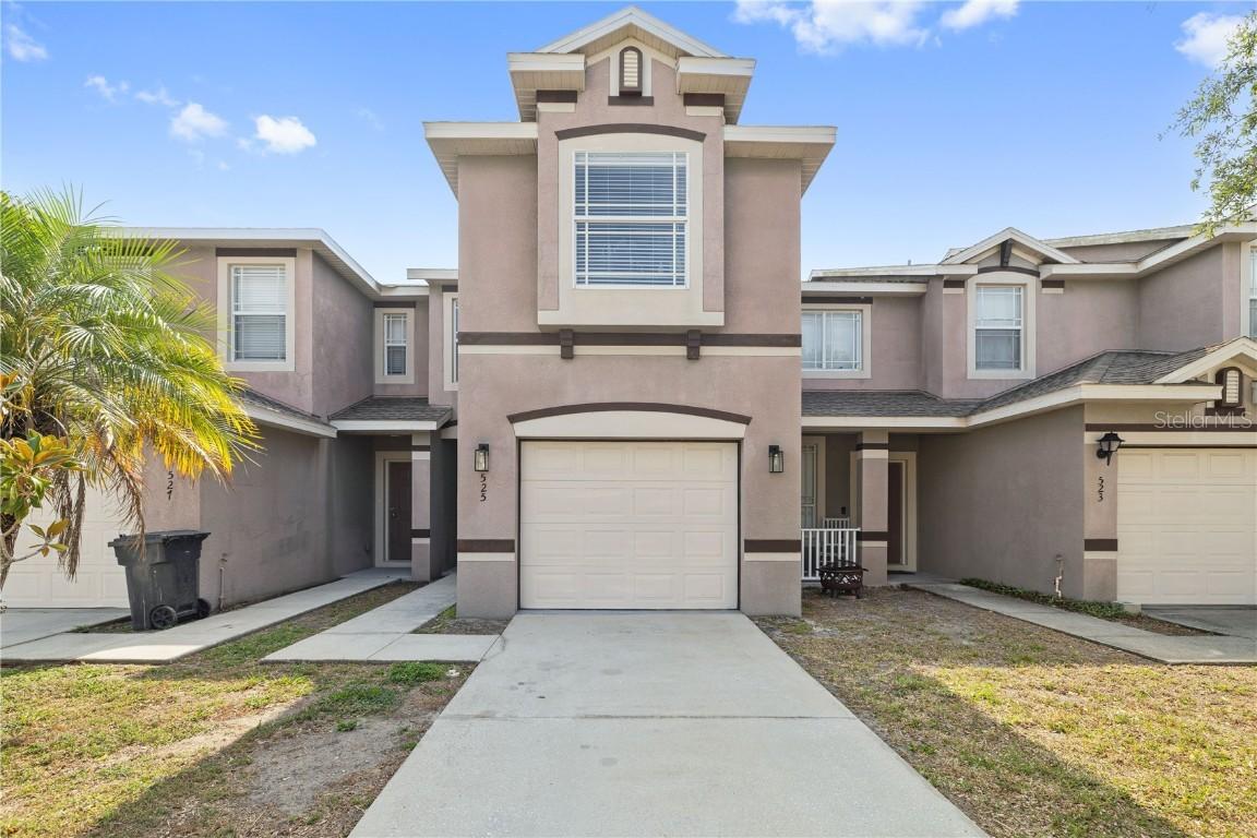 527 Glenn Cross Dr., Ruskin, FL 33570