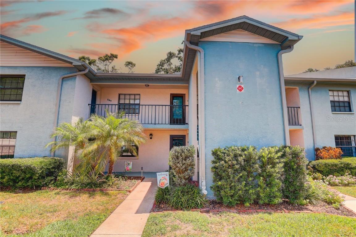 11800 Park Blvd. #208, Seminole, FL 33772