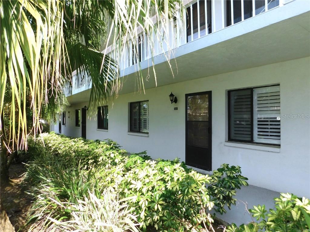 111 Lakeview Pl., Oldsmar, FL 34677