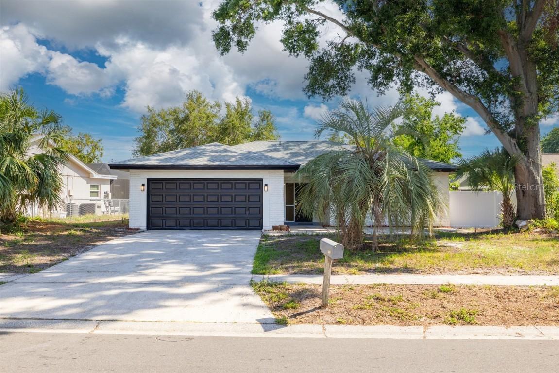 2436 Beacon Groves Blvd., Palm Harbor, FL 34683