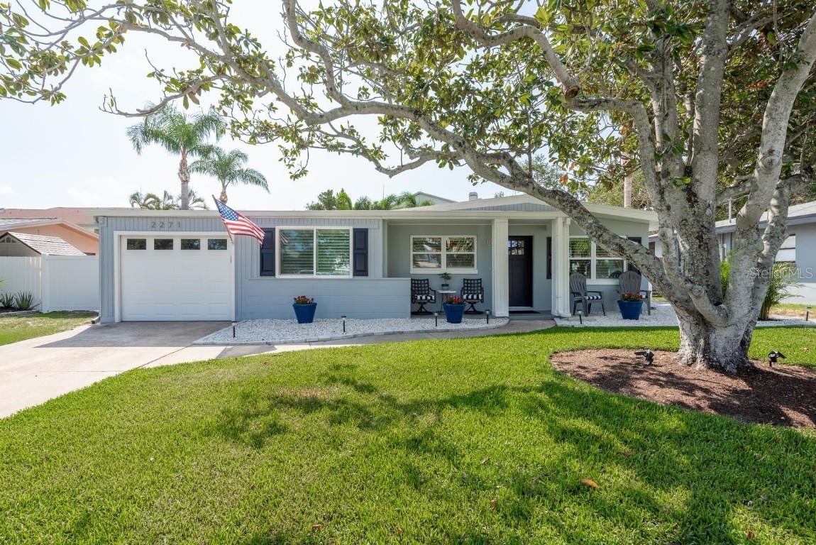 2271 Carolyn Dr., Dunedin, FL 34698