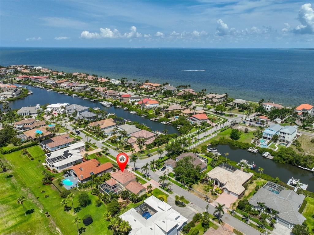 6468 Rubia Cir., Apollo Beach, FL 33572