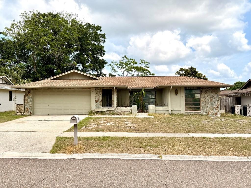 613 Sandy Hollow Rd Rd., Tarpon Springs, FL 34689