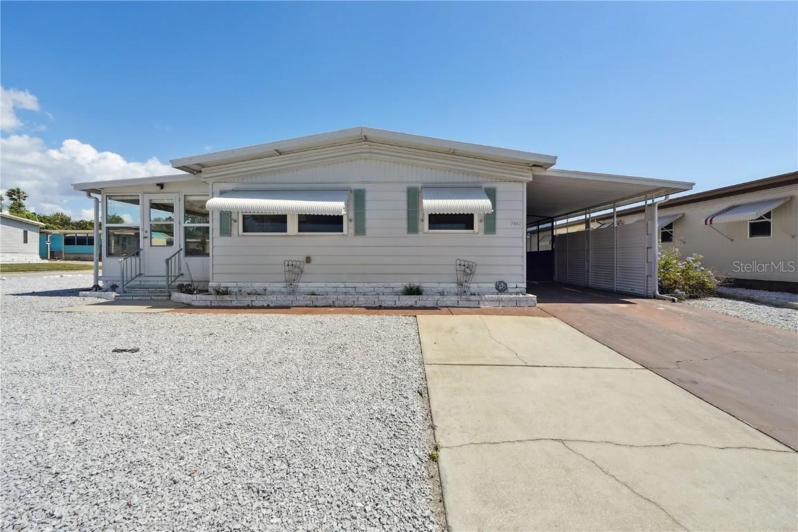 7412 Grand Pine Dr., Hudson, FL 34667