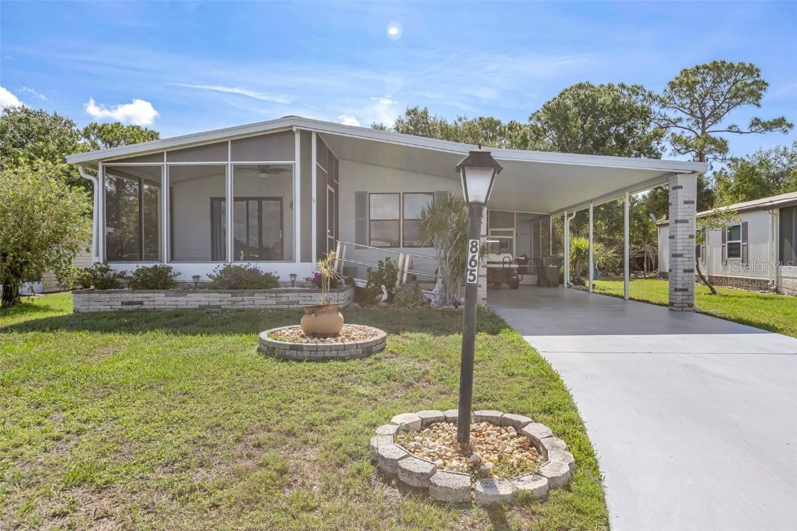 865 Iglesia Dr., North Port, FL 34287